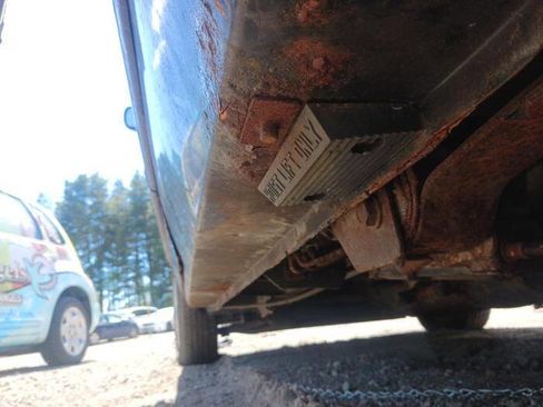 Used 1995 Plymouth Voyager FWD image 16