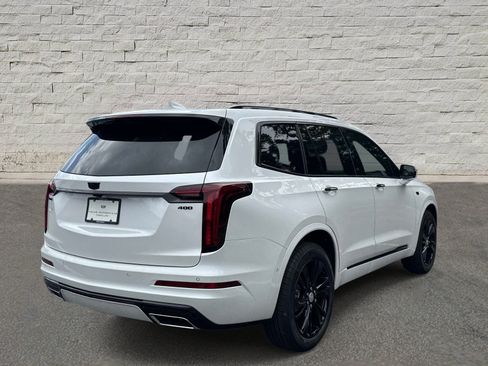 New 2025 Cadillac XT6 Premium Luxury w/ Platinum Package FWD image 5