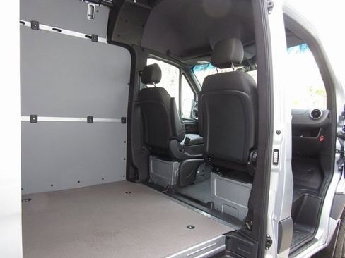 New 2026 Mercedes-Benz Sprinter 2500 image 15