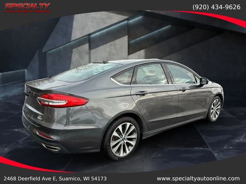 Used 2020 Ford Fusion SE image 8