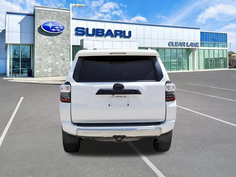 Used 2019 Toyota 4Runner TRD Off-Road Premium AWD/4WD image 5
