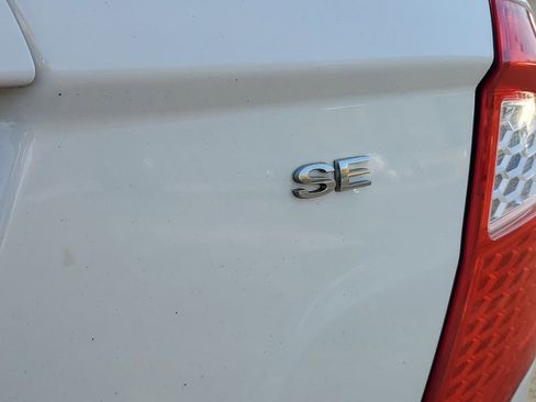 Used 2010 Ford Fusion SE image 27