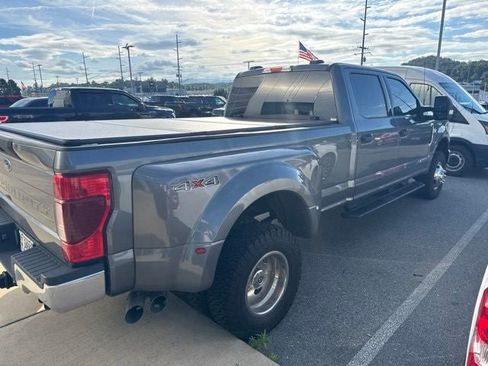 Certified 2022 Ford F350 XLT AWD/4WD image 7