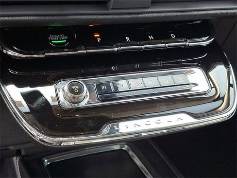 New 2025 Lincoln Corsair Premiere w/ Equipment Group 101A image 7