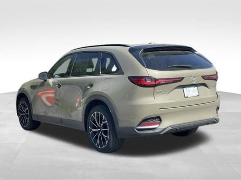 Certified 2025 MAZDA CX-70 Plug-In Hybrid w/ Premium Plus AWD/4WD image 5