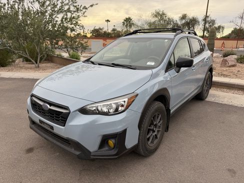 Used 2019 Subaru Crosstrek 2.0i image 7