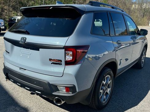 Used 2023 Honda Passport TrailSport image 7
