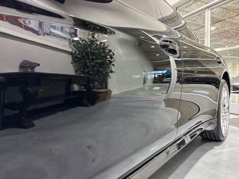 Used 2014 Porsche Panamera 4S Executive image 28