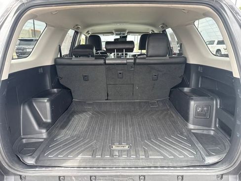 Used 2022 Toyota 4Runner SR5 Premium image 31