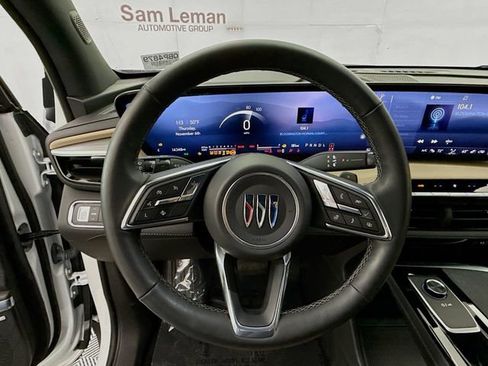 Used 2025 Buick Enclave Preferred image 12