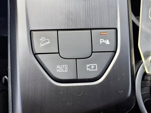New 2026 Kia Sportage LX FWD image 12