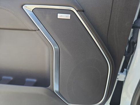 Certified 2023 GMC Sierra 1500 SLT w/ SLT Premium Package image 17