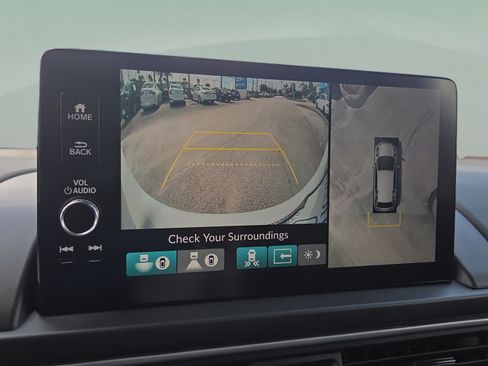 Used 2023 Honda Pilot Elite image 30