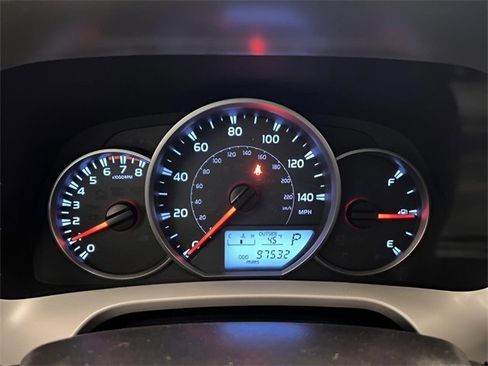 Used 2016 Toyota RAV4 LE image 13