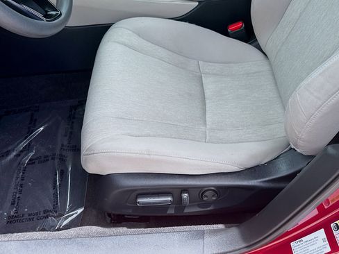 Certified 2023 Honda Accord EX image 17