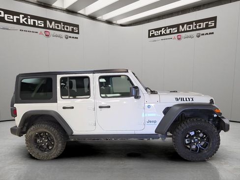 Certified 2025 Jeep Wrangler Unlimited Sport S 4xe image 4