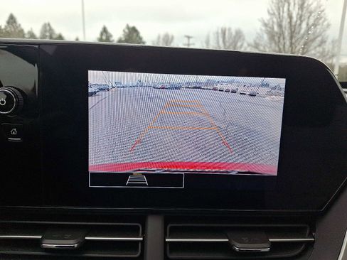 Certified 2024 Chevrolet Trax LS w/ LS Convenience Package image 17