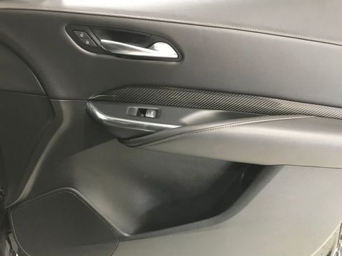 Used 2019 Cadillac XT4 Sport AWD/4WD image 21