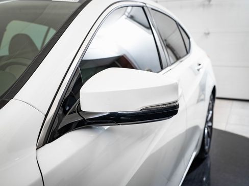 Certified 2018 Acura TLX w/ Technology Package image 15
