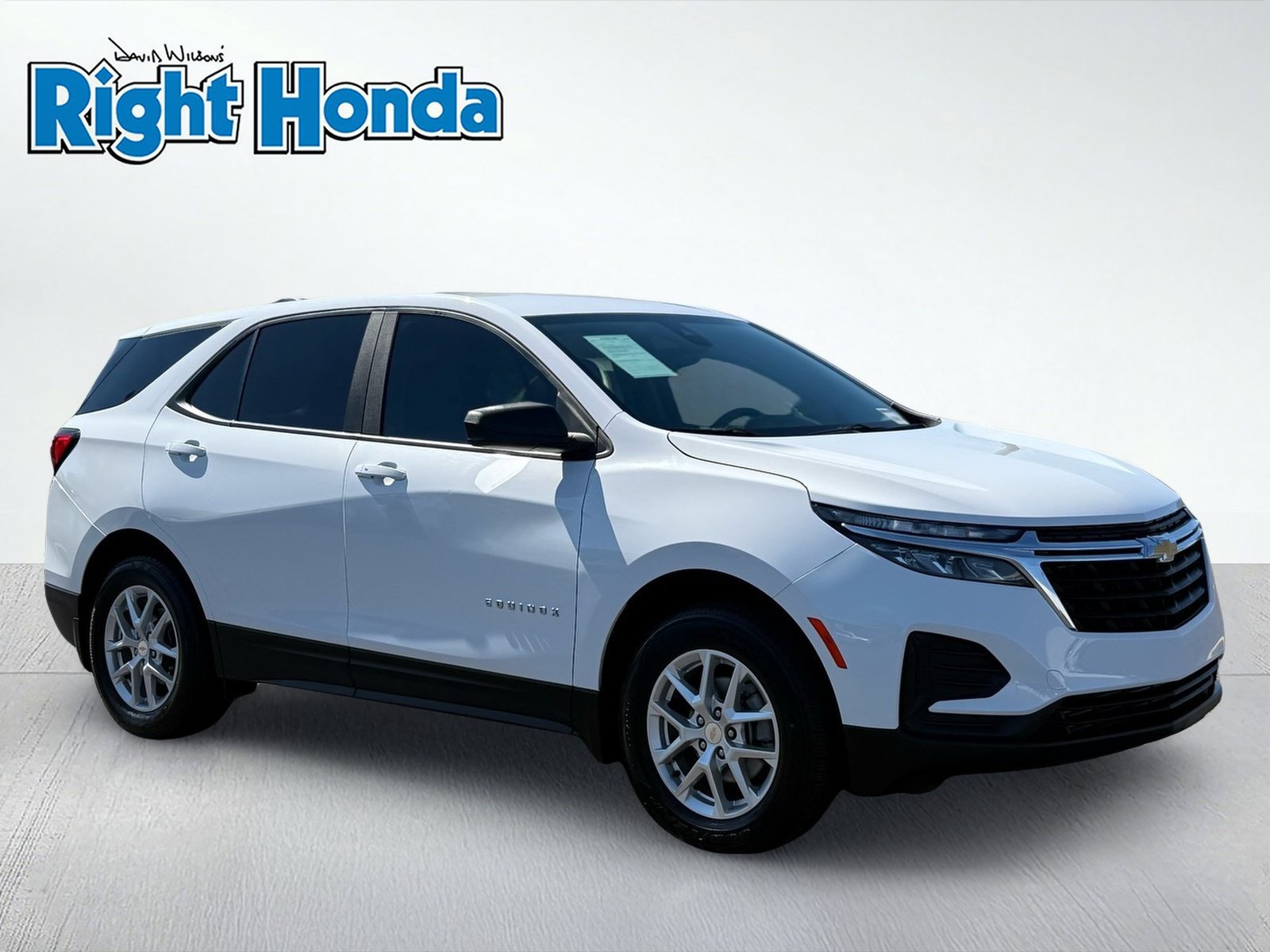 Used 2023 Chevrolet Equinox LS w/ LS Convenience Package AWD/4WD image 10