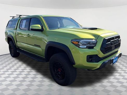 Used 2022 Toyota Tacoma TRD Pro AWD/4WD image 3