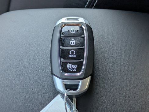 New 2026 Hyundai Venue SEL image 32