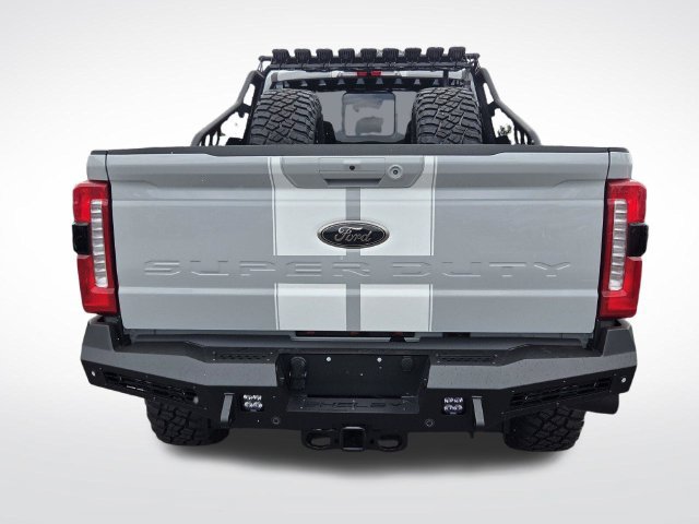 New 2026 Ford F250 Lariat w/ Black Appearance Package AWD/4WD image 8