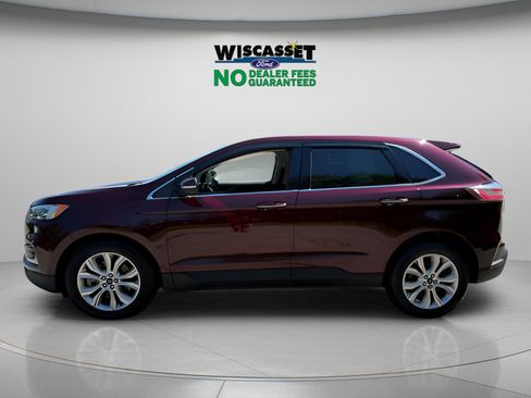 Certified 2022 Ford Edge Titanium w/ Equipment Group 301A AWD/4WD image 2