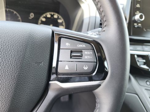 Used 2025 Honda Odyssey EX-L image 32