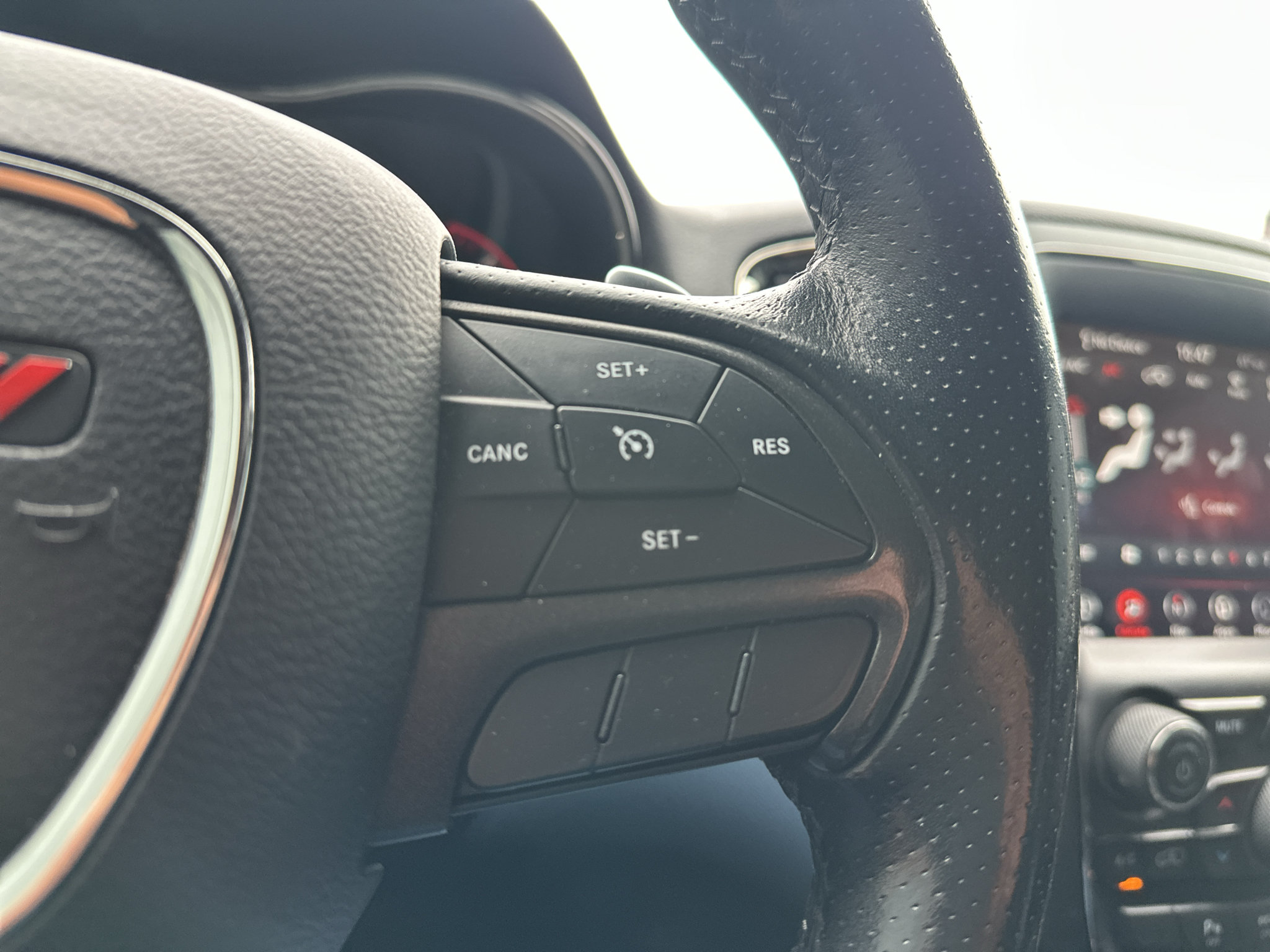 Used 2020 Dodge Durango R/T AWD/4WD image 17