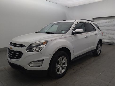 Used 2016 Chevrolet Equinox LT w/ Convenience Package FWD image 2