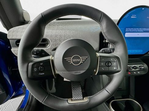 Certified 2025 MINI Cooper S image 10