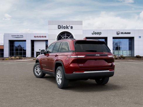 New 2026 Jeep Grand Cherokee Laredo X AWD/4WD image 3