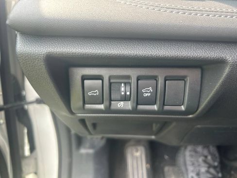 Certified 2023 Subaru Outback Limited AWD/4WD image 10