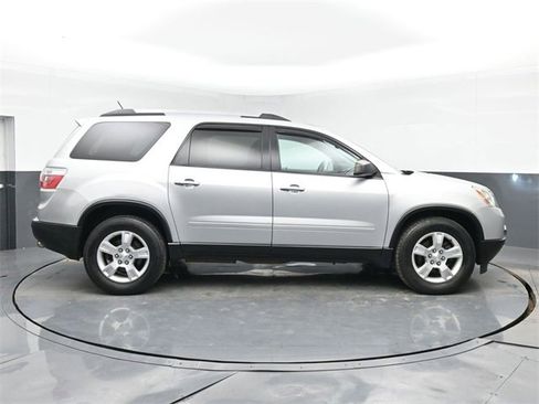 Used 2012 GMC Acadia SLE image 15