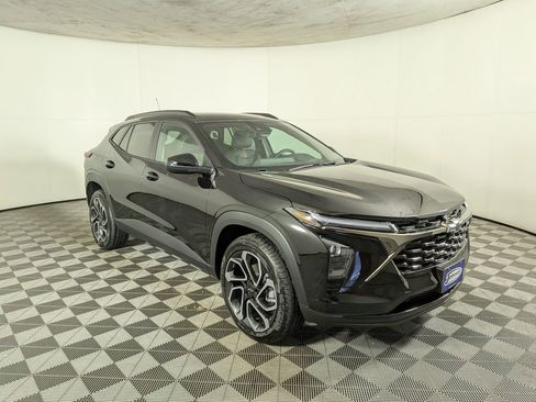 New 2026 Chevrolet Trax RS image 5