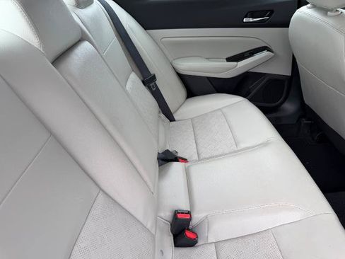 Used 2023 Nissan Altima 2.5 SL AWD/4WD image 12
