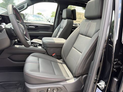 New 2026 Chevrolet Suburban RST w/ Advanced Technology Package AWD/4WD image 10