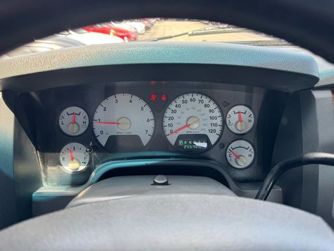Used 2006 Dodge Ram 1500 Truck SLT RWD image 12