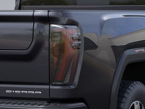 New 2026 GMC Sierra 3500 Denali w/ Technology Package AWD/4WD image 11