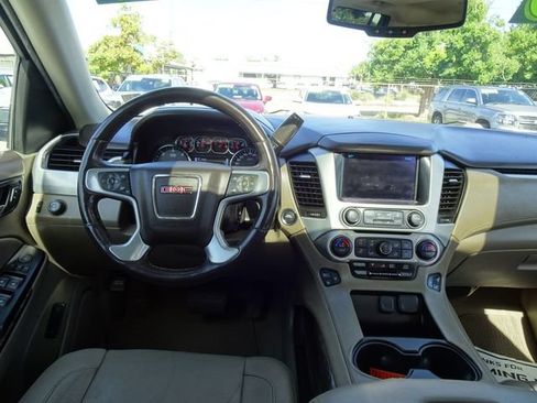 Used 2019 GMC Yukon XL SLT w/ Open Road Package RWD image 23