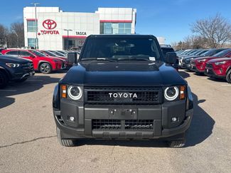 Used 2025 Toyota Land Cruiser video 2