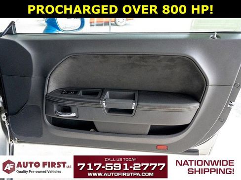 Used 2009 Dodge Challenger SRT8 image 14