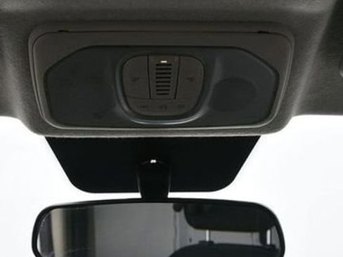 Used 2021 RAM ProMaster 2500 FWD image 18