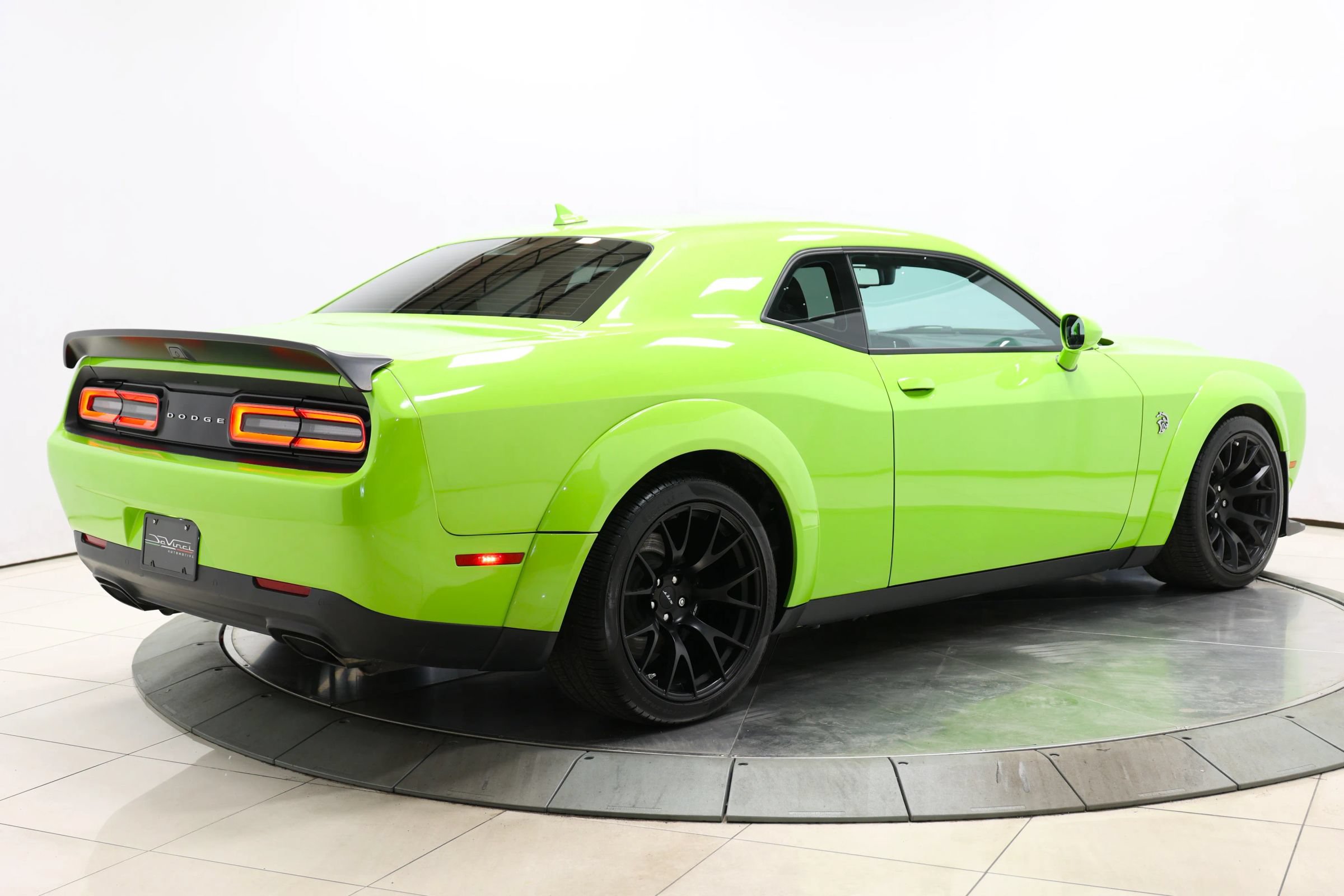Used 2023 Dodge Challenger SRT Hellcat RWD image 4