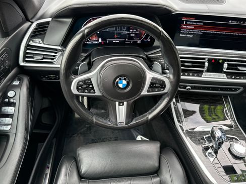 Used 2022 BMW X7 xDrive40i w/ M Sport Package image 14