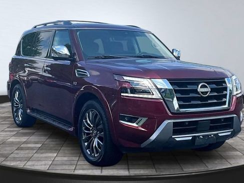 Used 2022 Nissan Armada Platinum w/ Captain's Chairs Package AWD/4WD image 3
