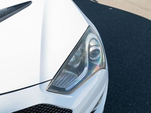 Used 2013 Hyundai Genesis 2.0T image 7