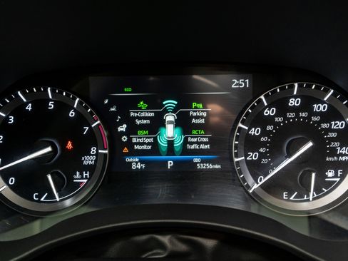 Used 2020 Toyota Highlander Limited image 23