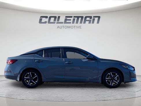 Certified 2025 Nissan Sentra SV w/ All-Weather Package FWD image 4